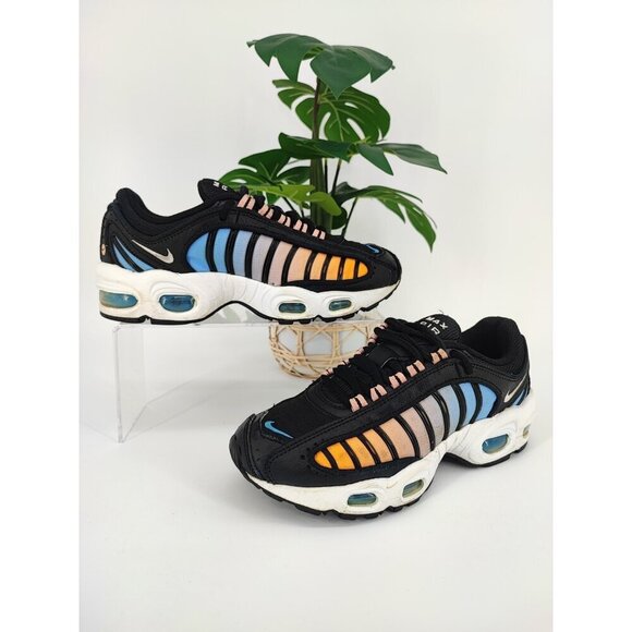 Nike Women's Air Max Tailwind 4 Black Sneakers Size 6 US - Picture 1 of 16